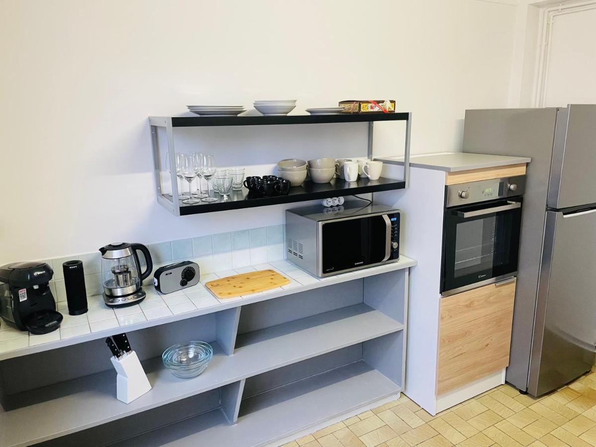Charmant Appartement De Coeur De Ville - 2 Chambres Lits Queen Size - Netflix - Wifi Cherbourg-en-Cotentin Zewnętrze zdjęcie